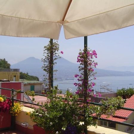 Una Terrazza Sul Golfo Napoli Eksteriør billede
