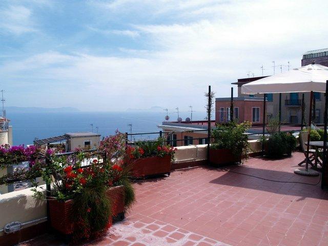 Una Terrazza Sul Golfo Napoli Værelse billede